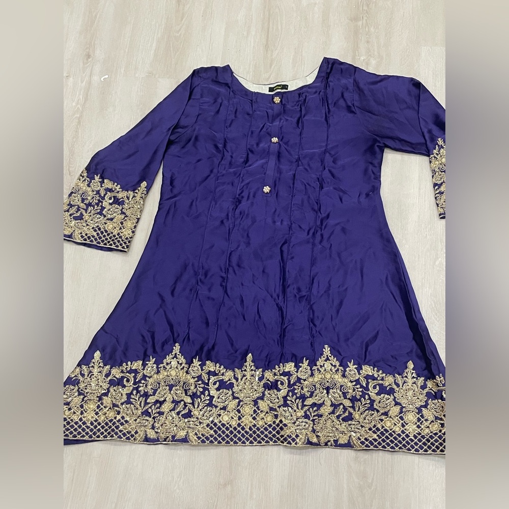 Elegant Purple Kurta with Gold Embroidery